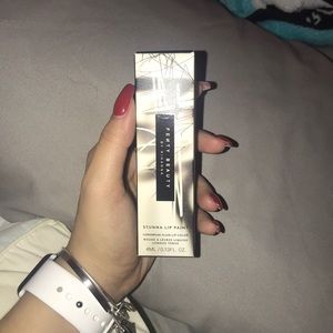FENTYBEAUTY By Rihanna Stunna Lip Paint Uncensored
